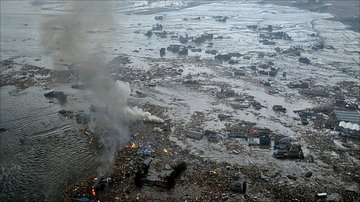 tsunami-311-from-sky.jpg